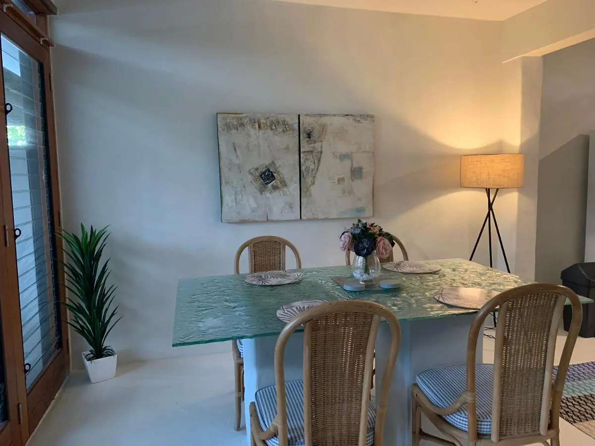 Apartment Beachside 2 With Private Heated Plunge Pool Port Douglas